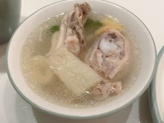 -东椰·海南椰子鸡火锅(朝阳门店)