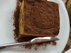 漏奶华-新大咀港式茶餐厅(宝山万达店)