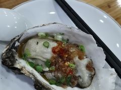 招牌大生蚝-冯姐生蚝(迎宾广场店)