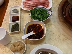 -满旗楼 北京烤鸭·涮羊肉火锅(武昌店)