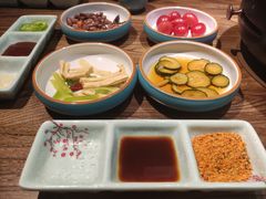 -明洞阿姨·韩式酱蟹烤肉·创意料理(三元桥店)