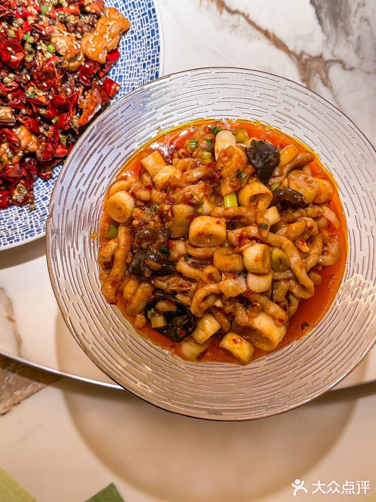 火爆全网的特色川菜