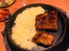 -肥肥虾庄·金牌油焖大虾(杨园滨江时代walk店)