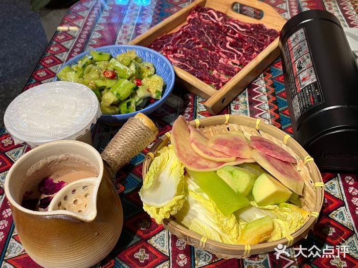 火塘云南烧烤大排档图片