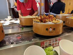 -龍歌自助小火锅(市南金茂湾店)