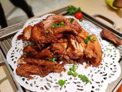 -吕氏疙瘩汤·新派鲁菜(欢乐汇店)