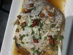 -百里峡七彩艺术小镇