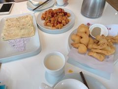 -红樱桃·欢乐餐厅(太原里店)