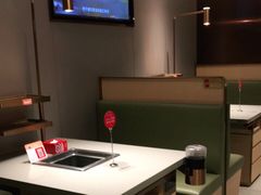 -海底捞火锅(让胡路万达店)