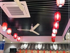 大堂-爆炸头阿姨小四川正宗川味小吃(无任何分店)