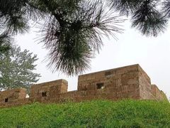 -元大都城垣遗址公园