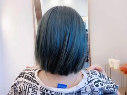 -V8潮牌·接发烫染连锁