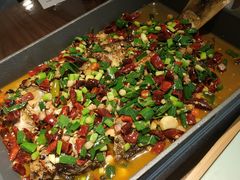 -有红鸡毛店·川菜(建设路店)