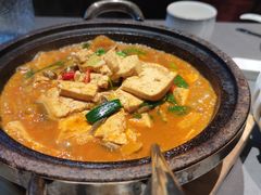 石锅豆腐小河鱼-宏宴·新京菜(望京店)