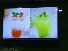 -佰搭果·广式茶餐厅(西华路店)