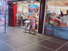-全家便利店(宜山路站店)