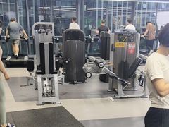 -超鹿运动(五四路恒力城店)