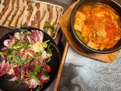 -草家酱蟹炭火烤肉店(珲春南路一店)