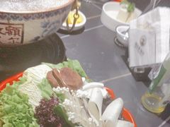 -额尔敦传统涮(公园西路店)