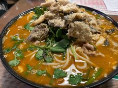 招牌炸酱小锅米线-肥汁米蘭香港米线(宁波路总店)