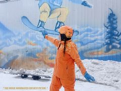 -乔波室内滑雪场