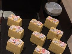 -浦东绿地铂骊酒店-POYA西餐厅(绿地东海岸国际广场店)