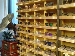 -肆兮眼镜·蔡司·徕卡战略合作店(大坪店)
