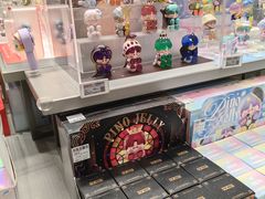 -泡泡玛特POPMART(苏州诚品生活店)