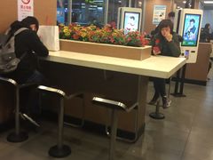 -麦当劳(轻轨曹杨路店)