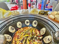 -丹水桥地锅鱼·翘嘴鲌·地方特色全鱼宴(丹江口大坝店)