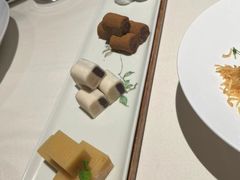 -四季民福烤鸭店(外滩外白渡桥店)