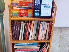 -Rabbit Cafe私房西餐甜点咖啡(栖霞路店)