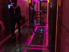 -温莎KTV(珠江路店)