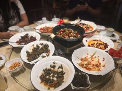 -湘阁里辣(南岭购物广场店)