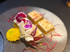 -蟹犇前•帝王蟹雪蟹(陆家嘴店)