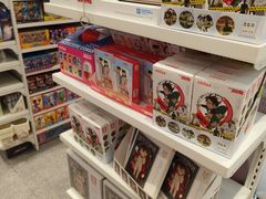 -名创优品(山东青岛华润万象城店)