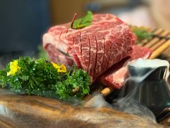 -草家酱蟹炭火烤肉店(珲春南路一店)