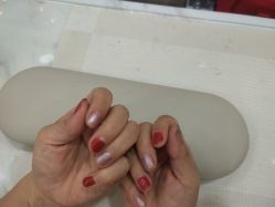 -雅诗迪·美甲美睫纹绣养生美容院