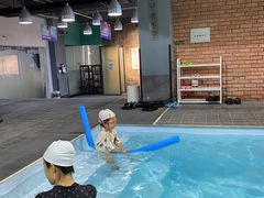 -IBOBI亲子游泳俱乐部(华侨城中心)