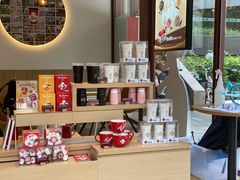 零售区-Tims天好咖啡(华侨城步行街店)