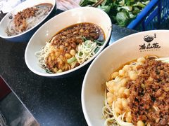 手工酸辣粉-老地方猫儿面(磁器口店)