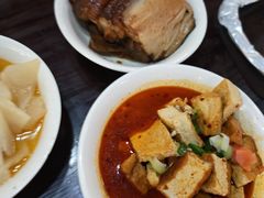 -蓝田九大碗民俗食府(蓝田店)