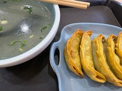 -老新隆牛肉锅贴(新街口店)