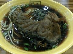 熏鱼面-瞻园面馆鸭血粉丝汤(老门东店)