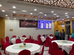 大堂-撒拉人家.酸菜牦牛肉火锅