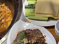 -缘福乡村铁锅炖民宿(八达岭店)