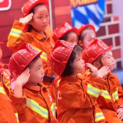 -奈尔宝家庭中心·亲子餐厅(华采天地店)