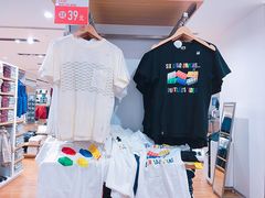 -优衣库(上海虹口龙之梦店)