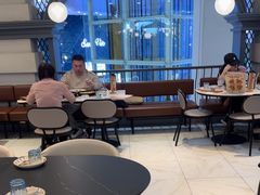 -必胜客(砂之船中东奥莱店)
