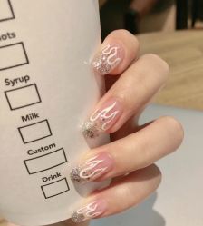 -LILY NAILS美甲美睫